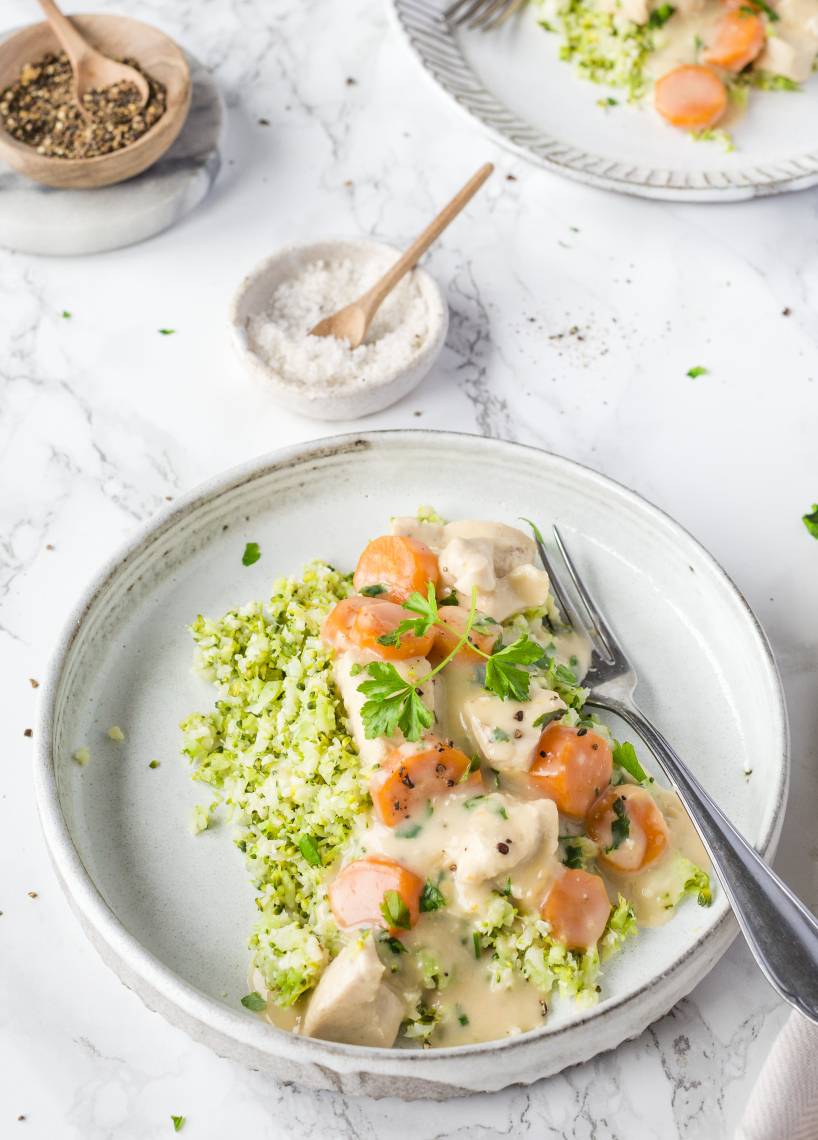 Low-Carb: Hühnerfrikassee Mit Brokkoli-Blumenkohl-Reis | ZauberMix